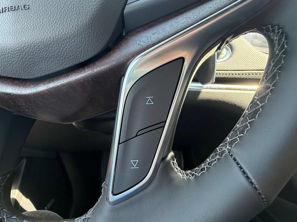 2025 Cadillac XT5 Premium Luxury - Photo 9