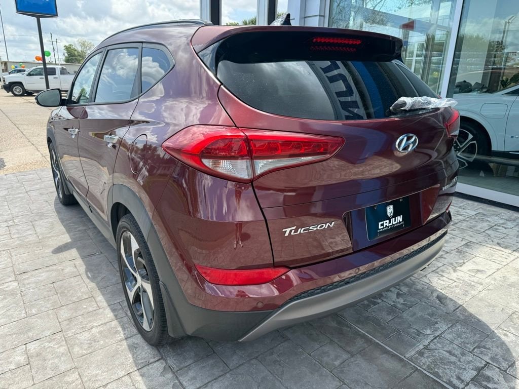 Used 2016 Hyundai Tucson Limited with VIN KM8J33A26GU230329 for sale in Jennings, LA