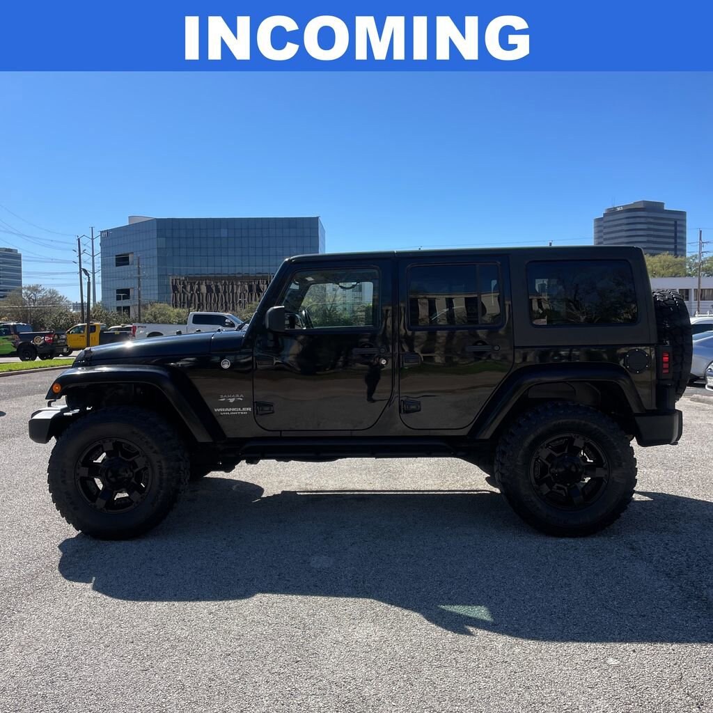 Used 2017 Jeep Wrangler JK Unlimited Sahara 4x4 SUV