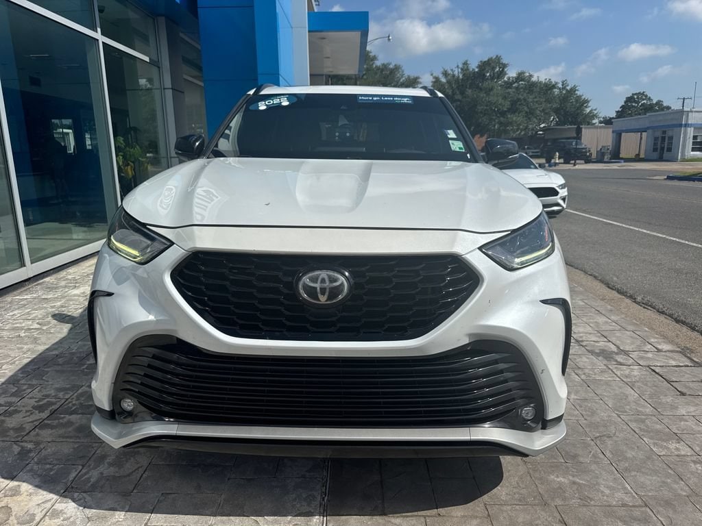 Used 2022 Toyota Highlander XSE SUV