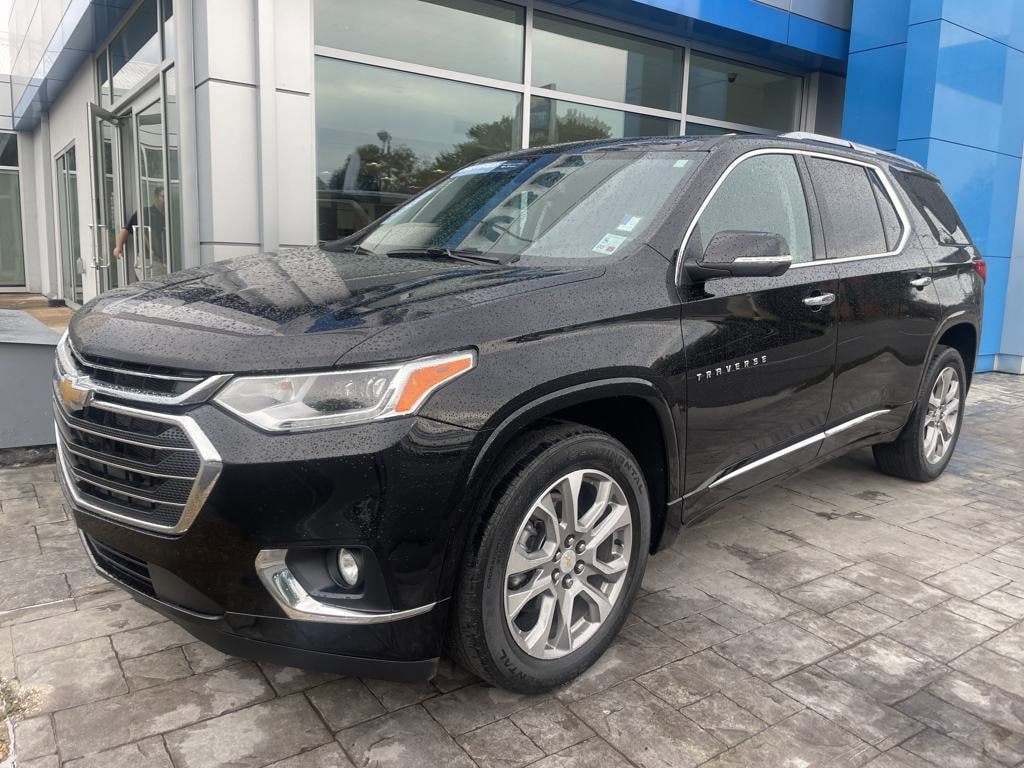 Used 2021 Chevrolet Traverse Premier SUV