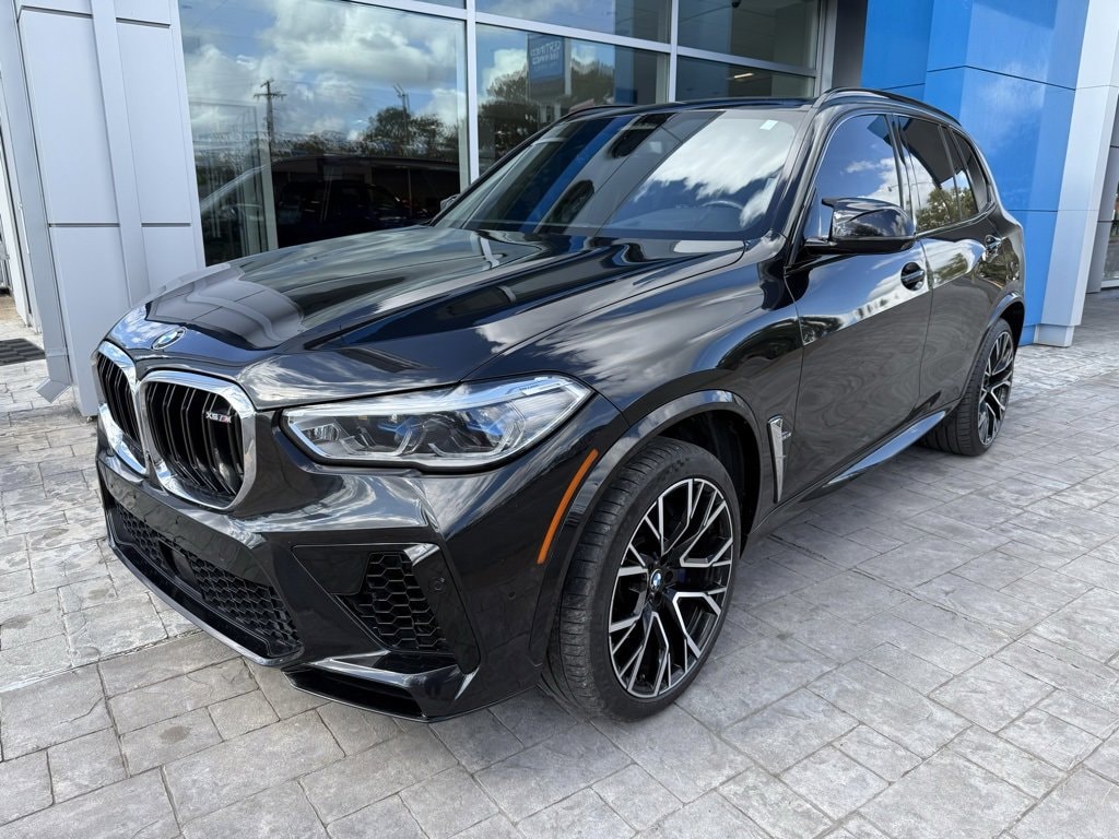 2021 BMW X5 M Base's photo