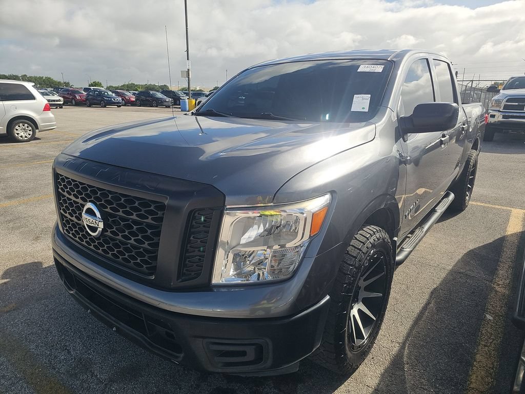 2017 Nissan Titan S 4X2 Crew Cab's photo