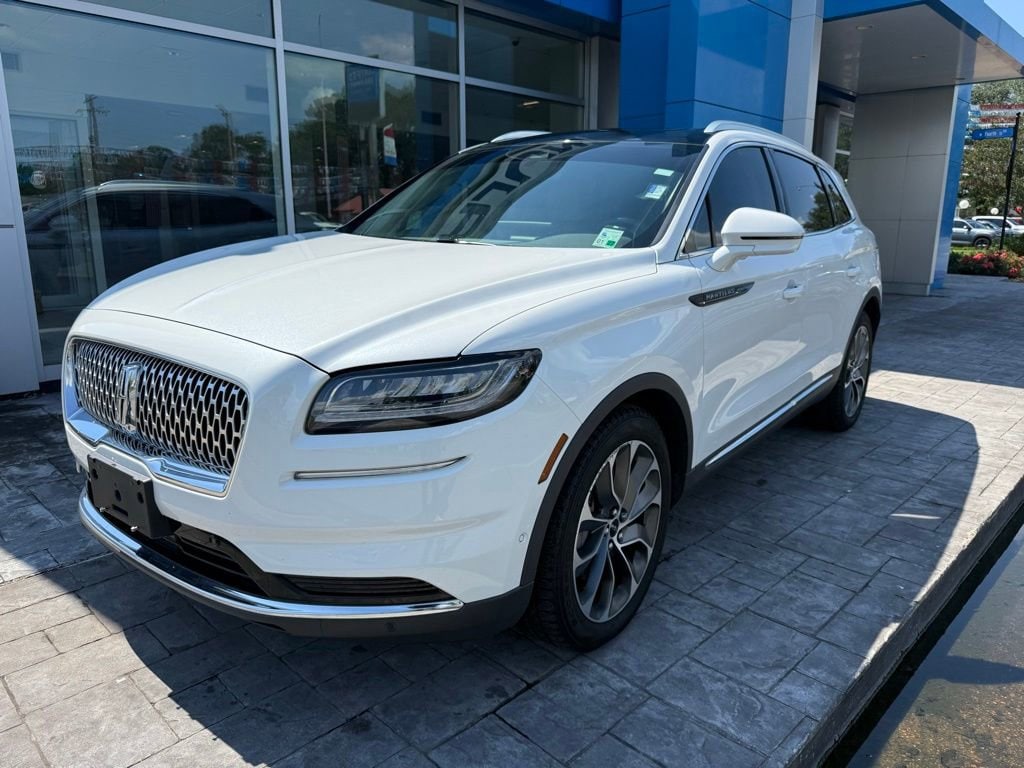 2022 Lincoln Nautilus Reserve AWD's photo