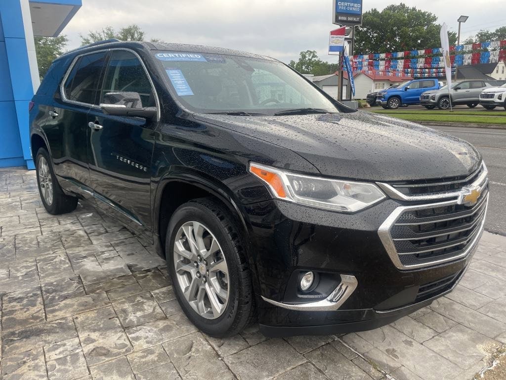 Used 2021 Chevrolet Traverse Premier SUV