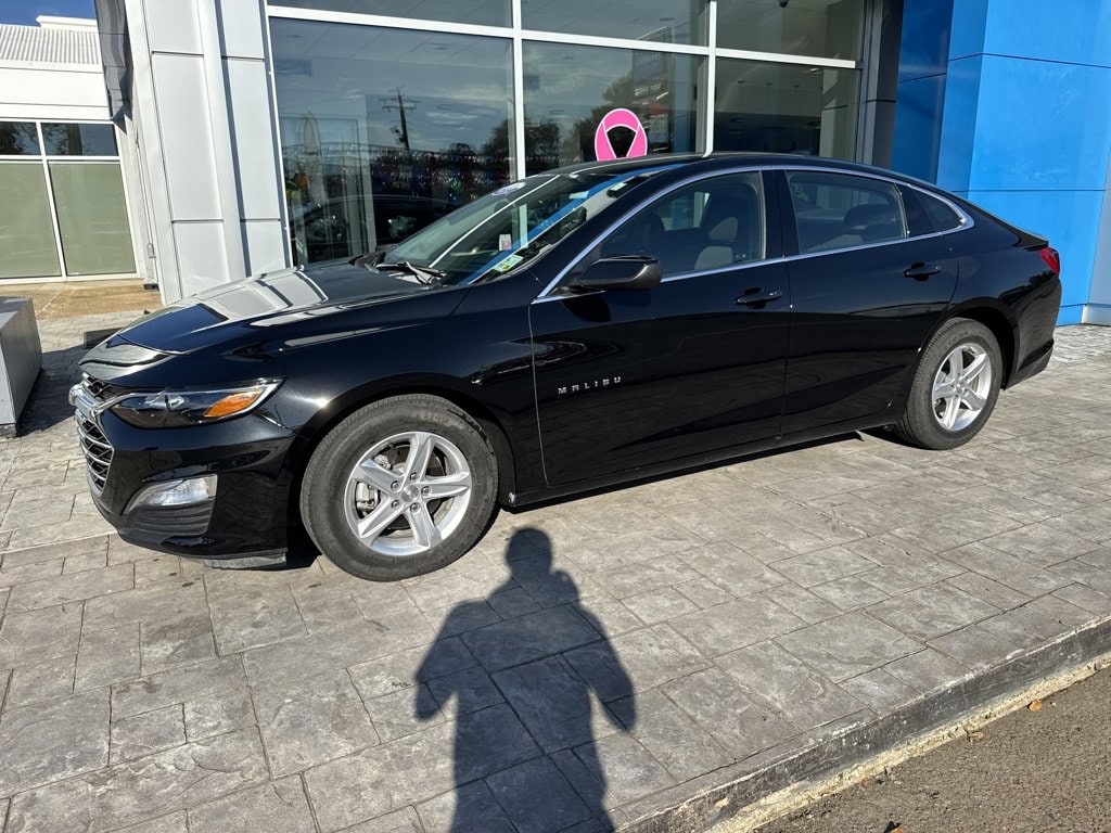 2025 Chevrolet Malibu 1FL