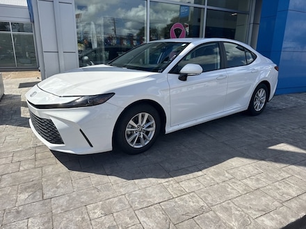 2025 Toyota Camry LE Sedan