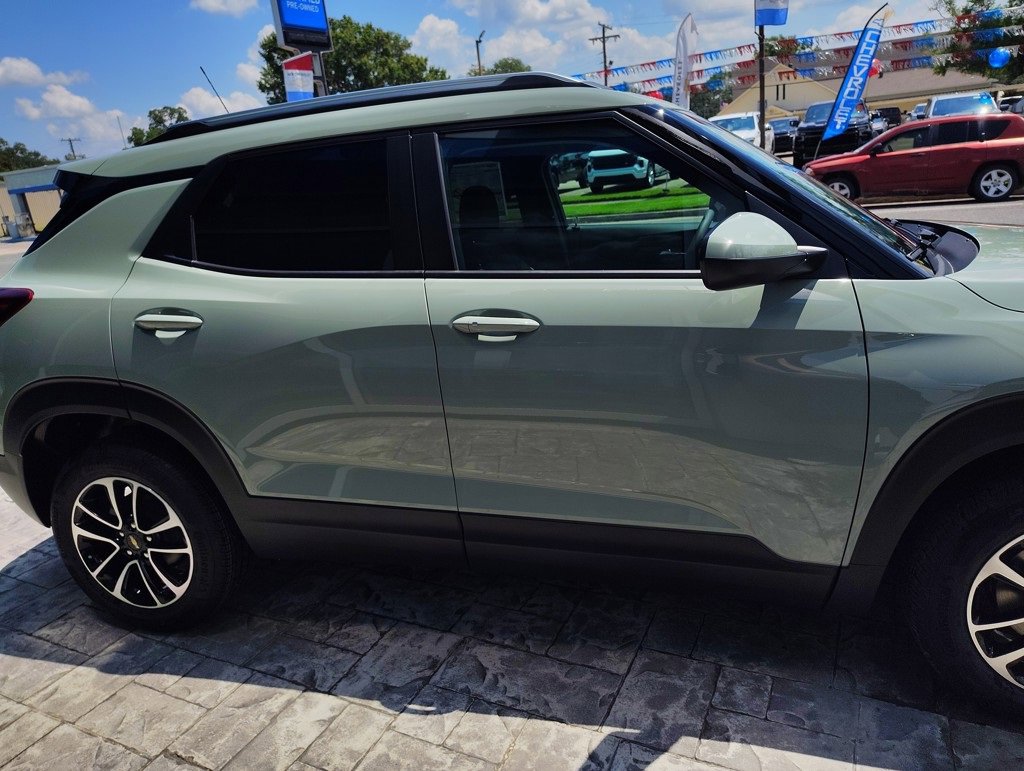 2026 Chevrolet Trailblazer LT photo 4