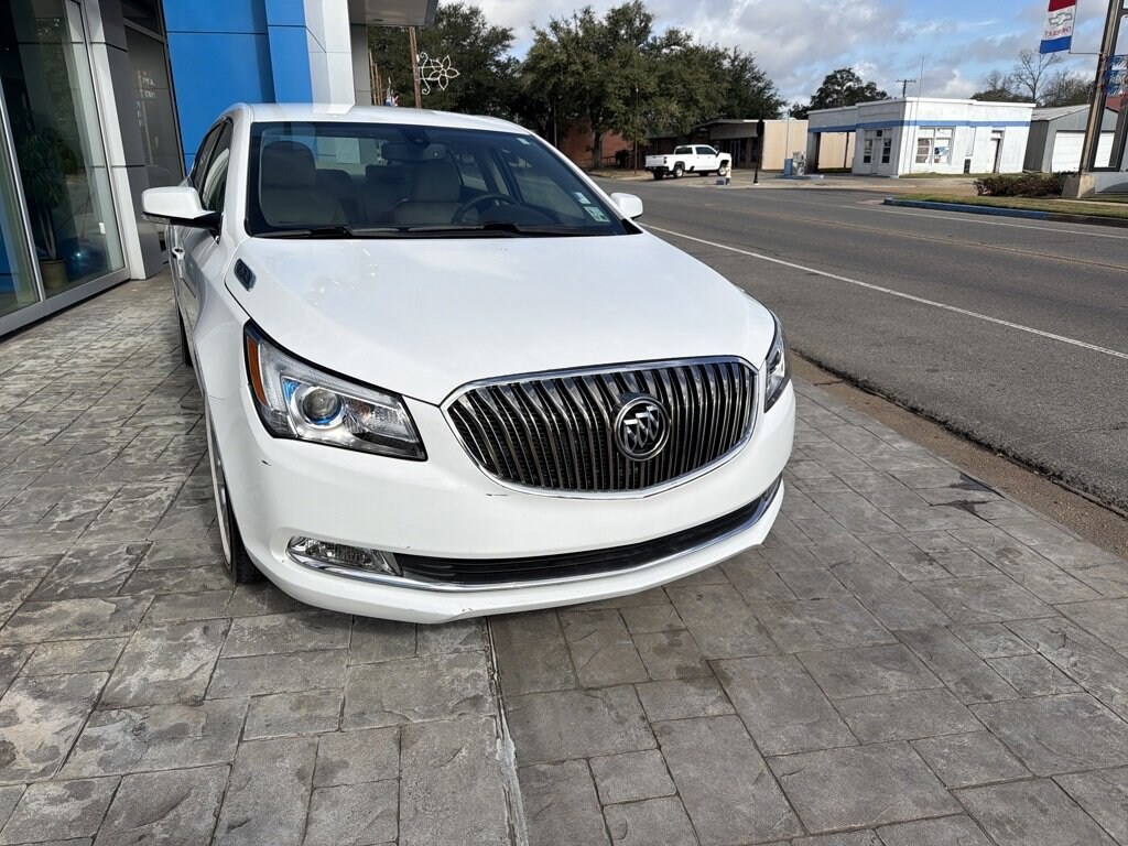 Used 2016 Buick Lacrosse Leather Sedan
