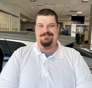 Staff member Brady Cantrell from ID_e44701355c83