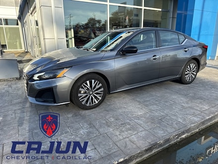 2024 Nissan Altima 2.5 SV Sedan