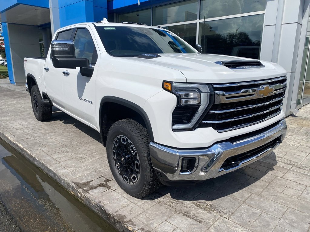 2025 Chevrolet Silverado 2500HD LTZ's photo