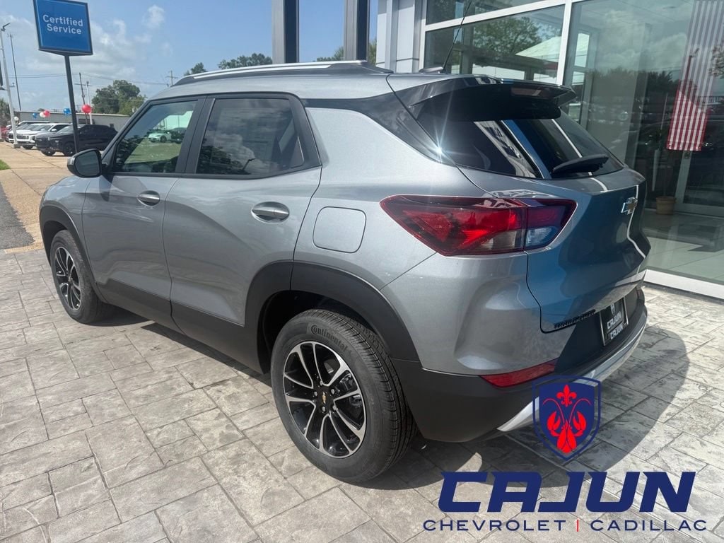 2026 Chevrolet Trailblazer LT - Photo 2
