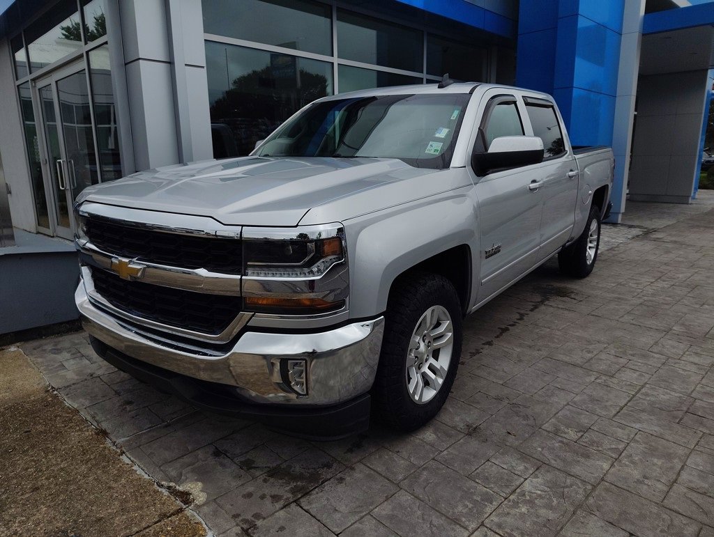 2018 Chevrolet Silverado 1500 Truck 