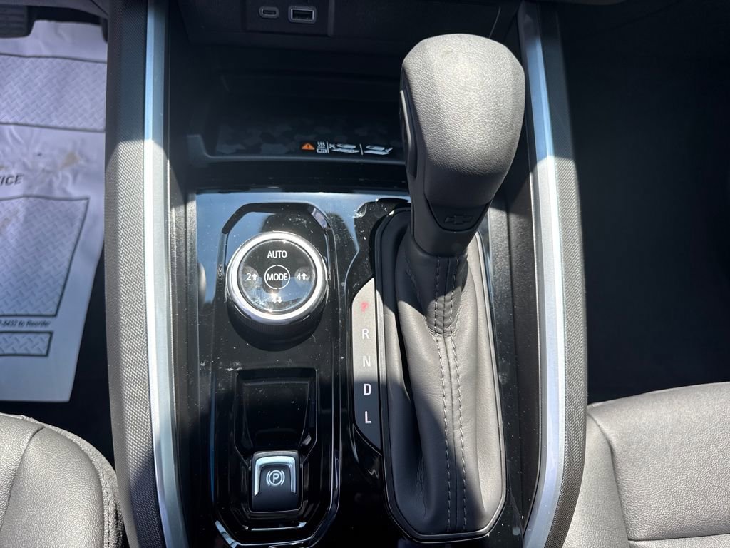 2026 Chevrolet Colorado Trail Boss - Photo 6