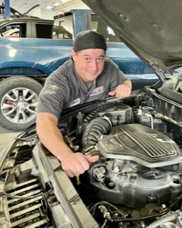 Staff member Damon Hymel from ID_e44701355c83