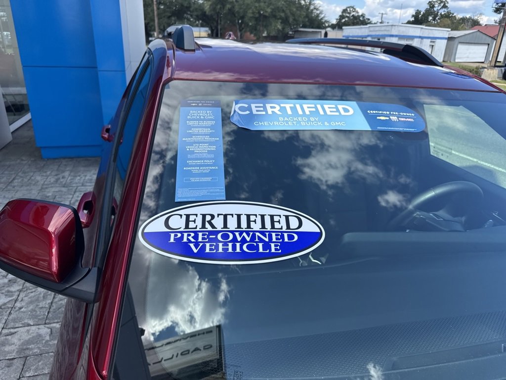 2025 Chevrolet Equinox LT photo 3