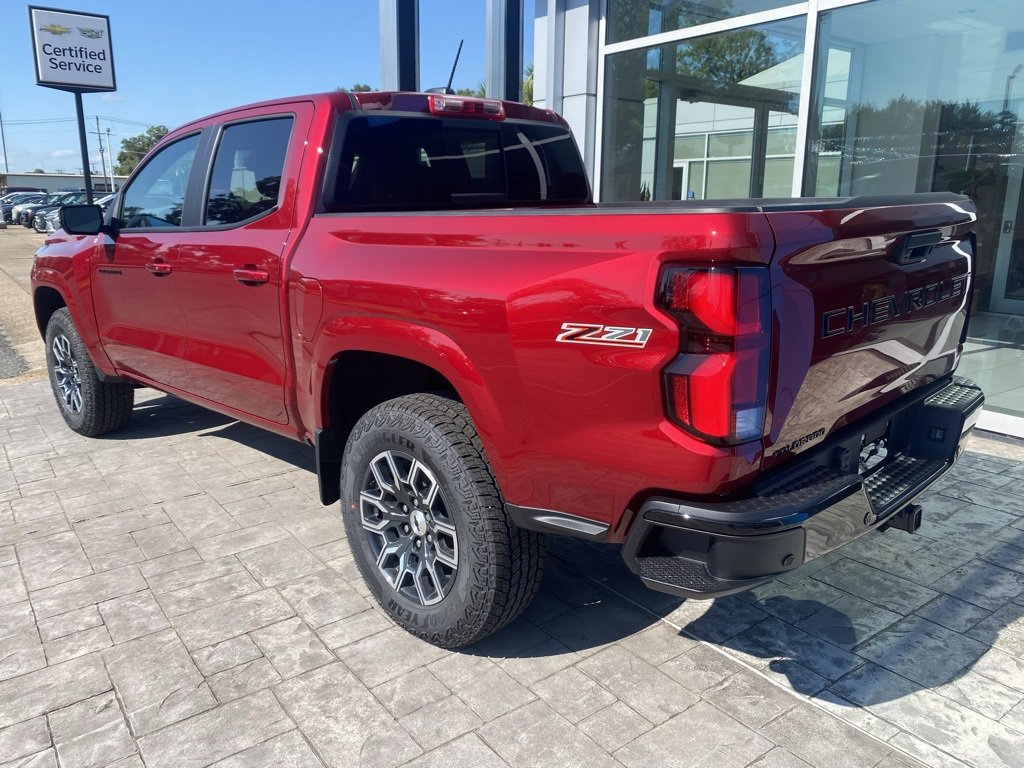 2026 Chevrolet Colorado Z71 photo 2