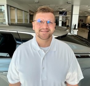 Staff member Roman Fontenot from ID_e0b8ba9d6312