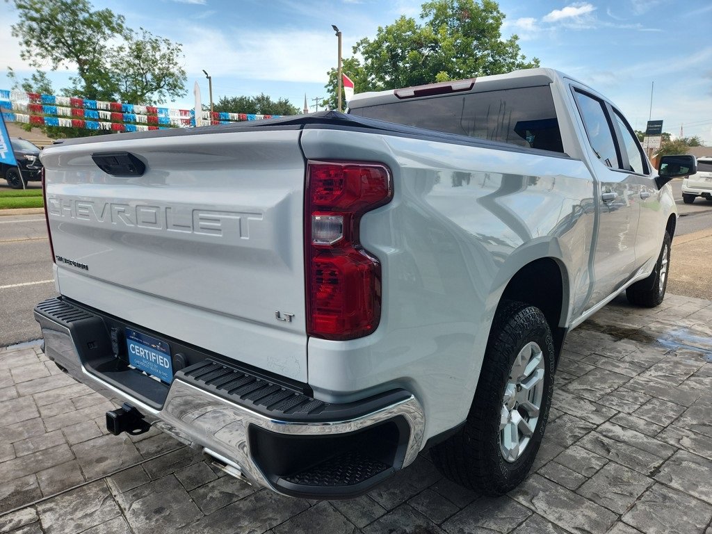 2023 Chevrolet Silverado 1500 LT photo 4