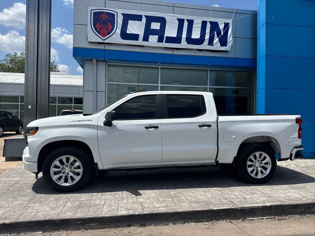 2025 Chevrolet Silverado 1500 Custom