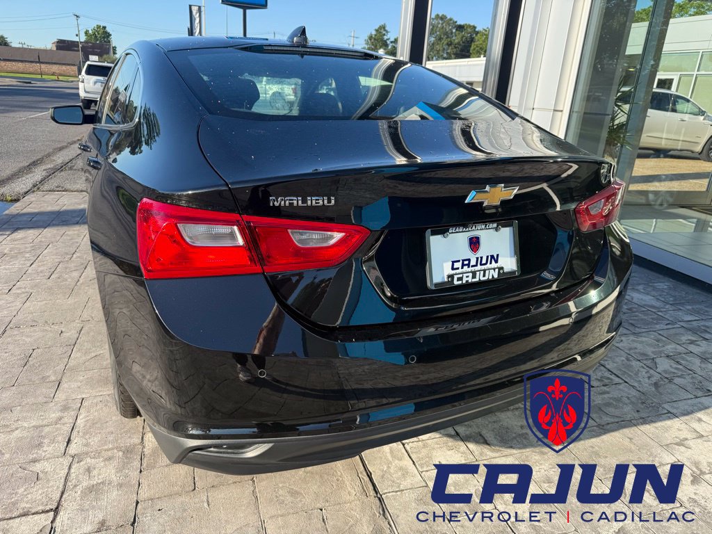 Used 2025 Chevrolet Malibu 1LT with VIN 1G1ZD5ST9SF142386 for sale in Jennings, LA