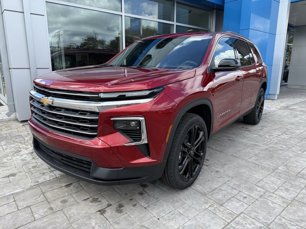 New 2026 Chevrolet Traverse LT SUV