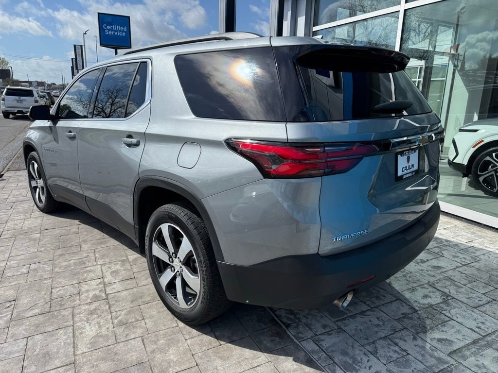 Used 2023 Chevrolet Traverse LT Leather SUV