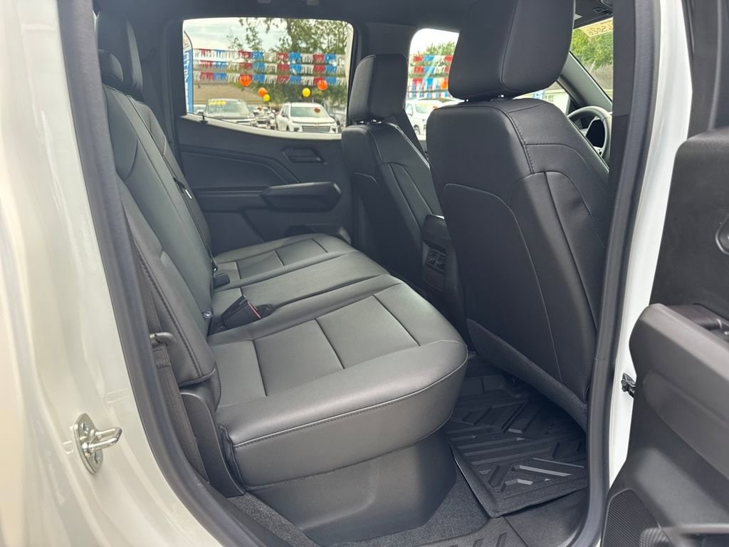 2026 Chevrolet Colorado Trail Boss - Photo 13