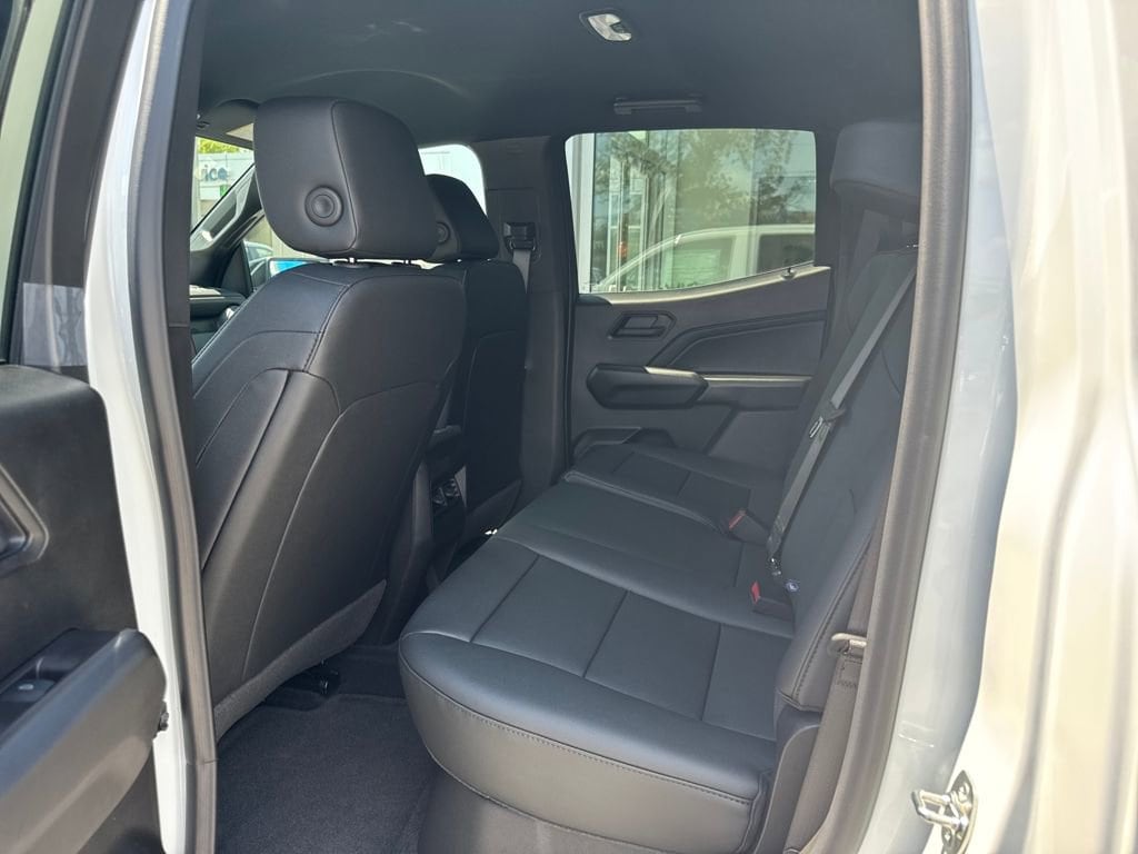 2026 Chevrolet Colorado Trail Boss - Photo 10