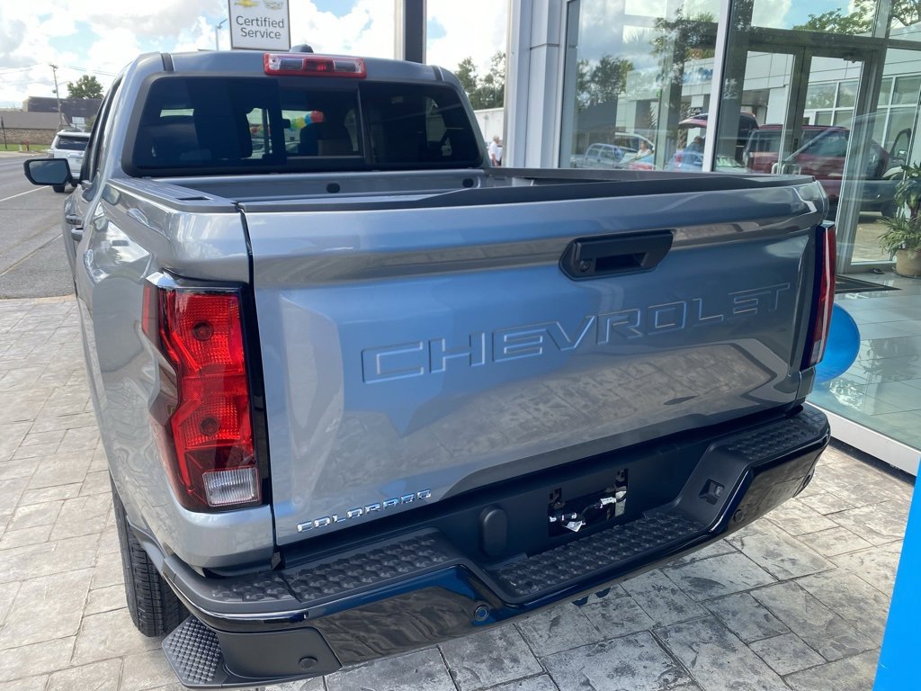 2026 Chevrolet Colorado Work Truck photo 3