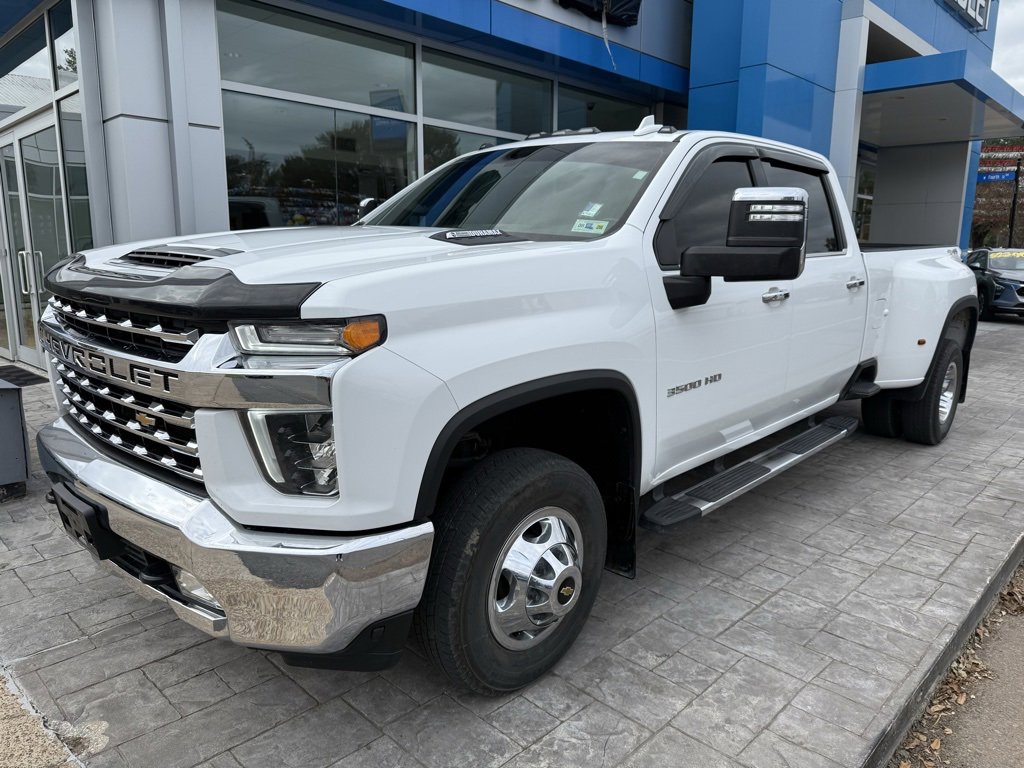 2022 Chevrolet Silverado 3500HD LTZ's photo