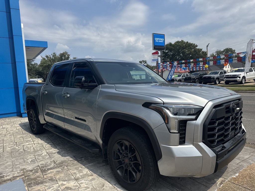2024 Toyota Tundra Limited photo 3