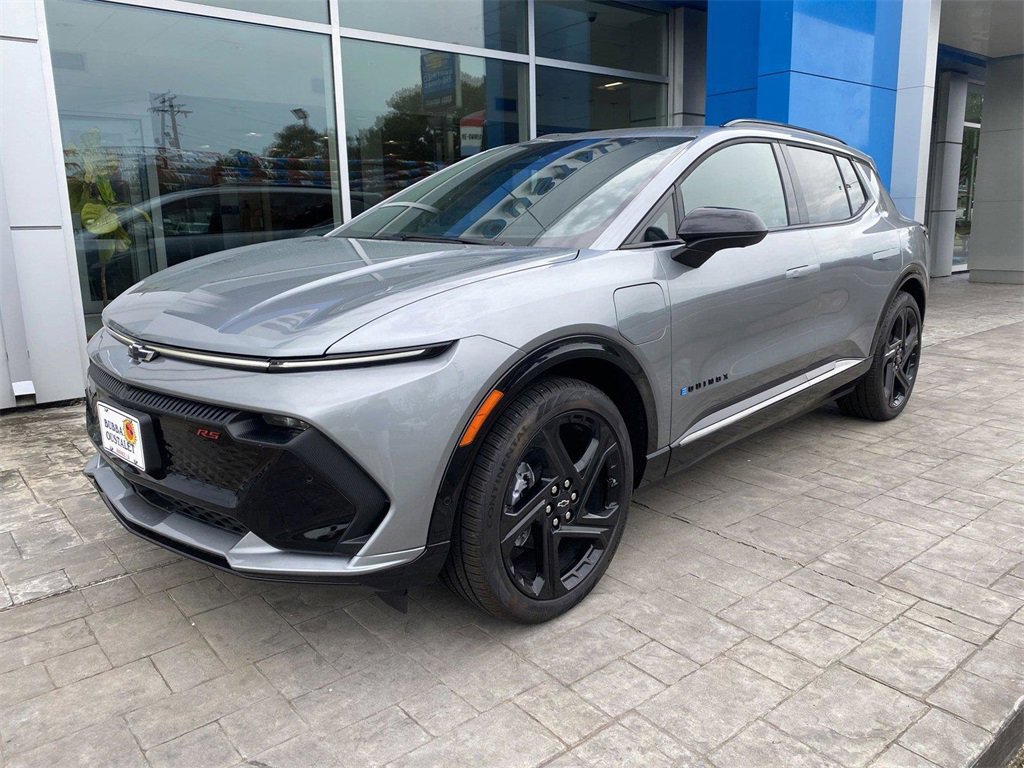 2024 Chevrolet Equinox EV Launch Edition's photo