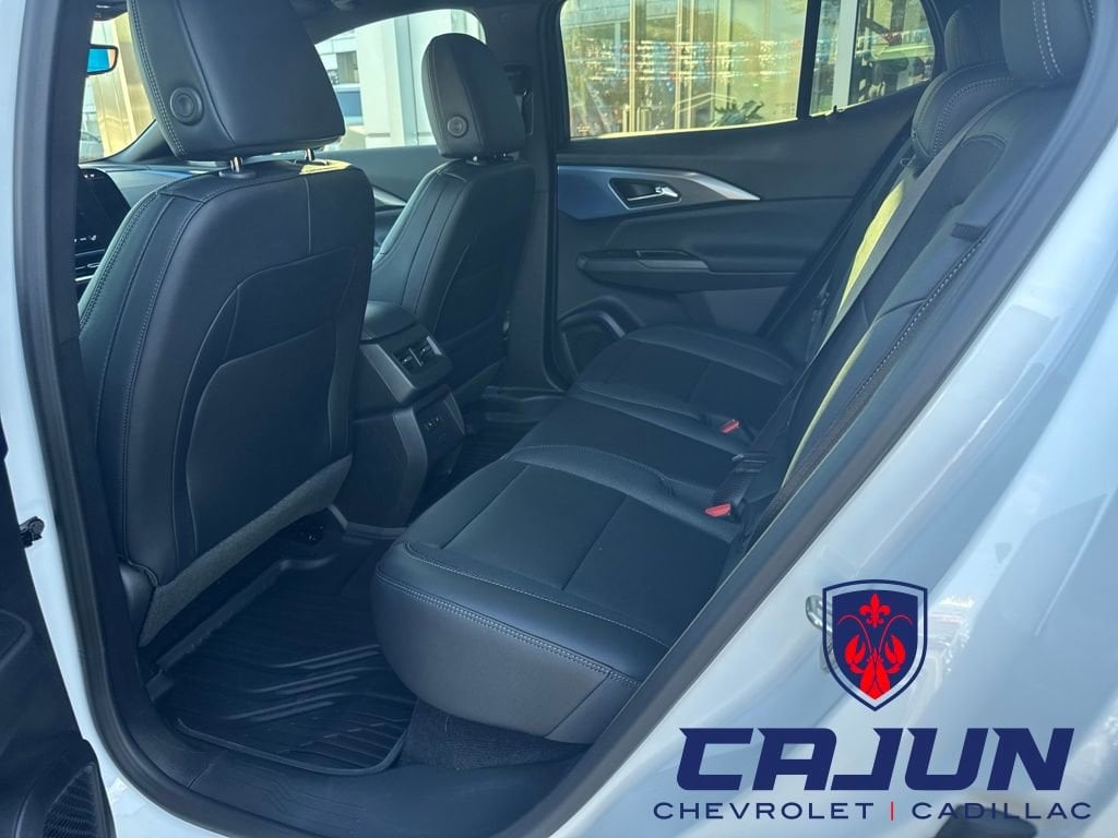 2026 Chevrolet Equinox EV 2LT - Photo 12