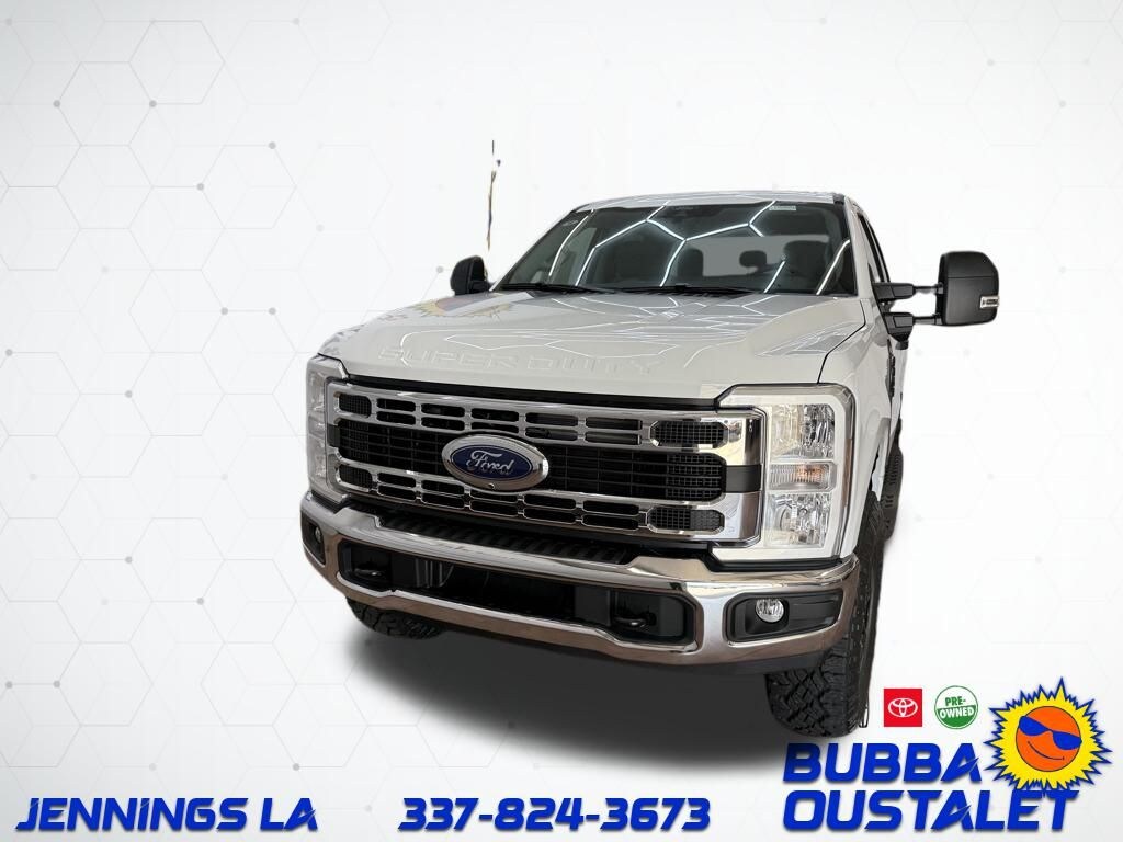 New 2025 Ford F-350SD XLT Truck