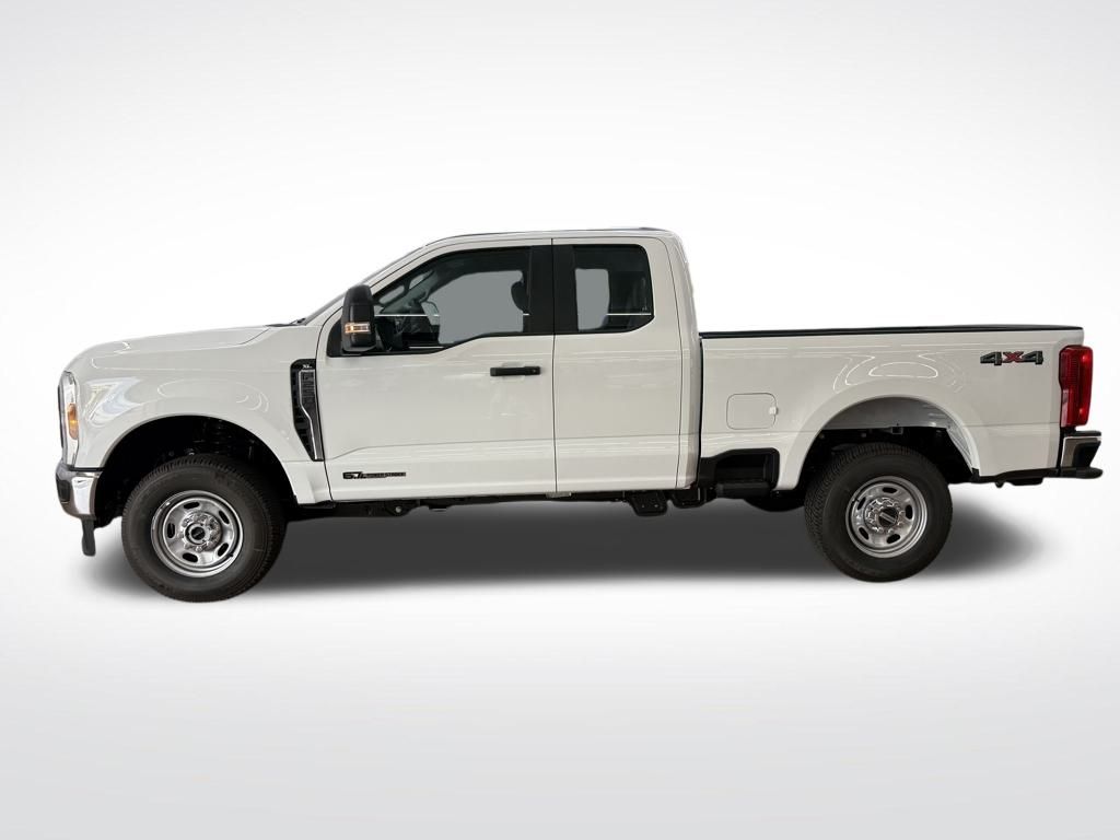 2026 Ford F-250 photo 3