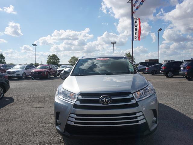 Used 2019 Toyota Highlander XLE with VIN 5TDKZRFHXKS366452 for sale in Jennings, LA