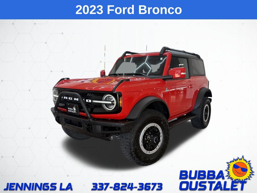 2023 Ford Bronco 2-Door Outer Banks's photo