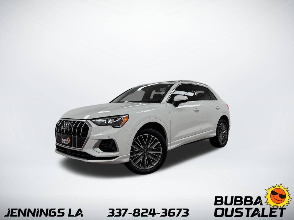 2022 Audi Q3 Premium