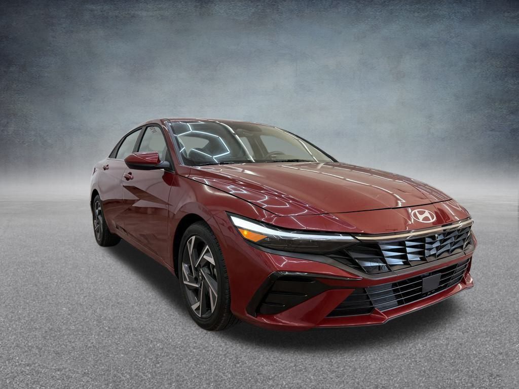 2025 Hyundai Elantra SEL Convenience photo 4