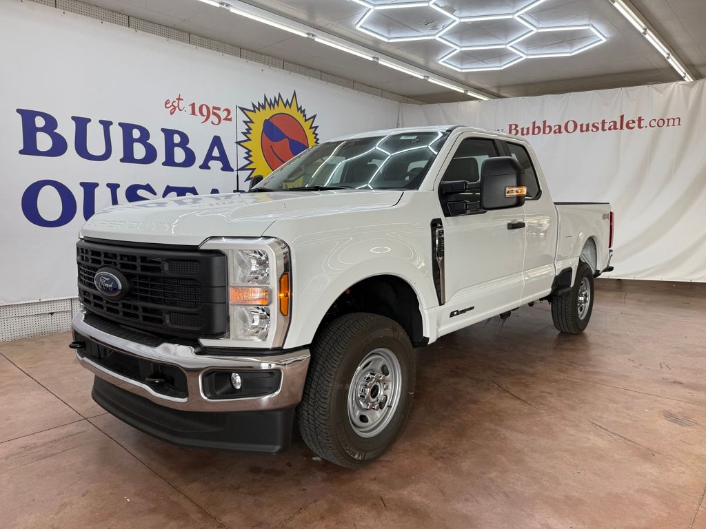 2026 Ford F-250 Super Duty XL's photo