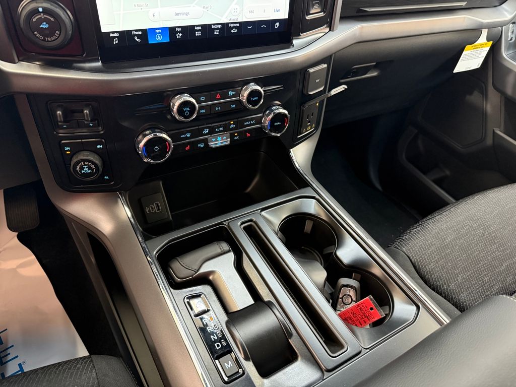 2026 Ford F-150 XLT - Photo 16