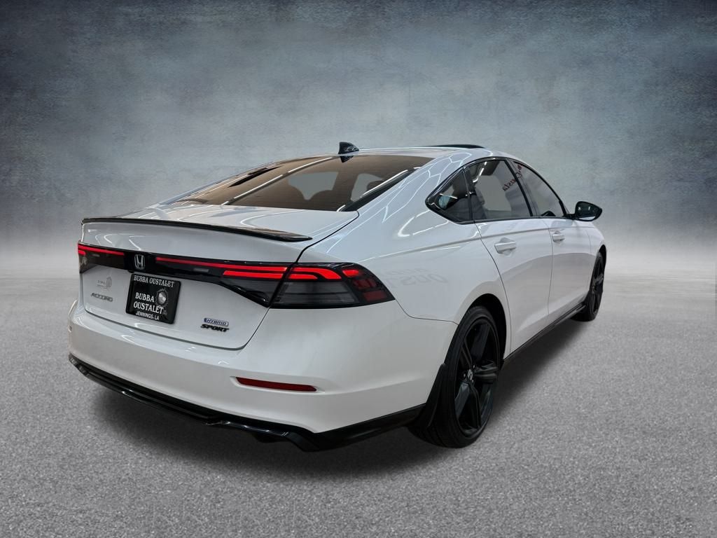 2025 Honda Accord Hybrid Sport-L photo 3