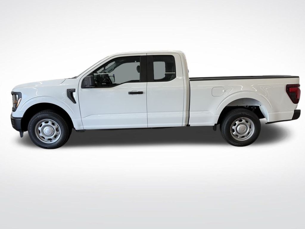2025 Ford F-150 XL photo 2