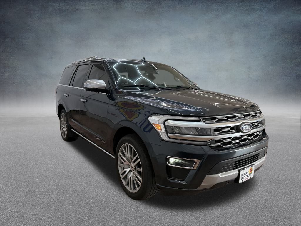 2022 Ford Expedition Platinum photo 3