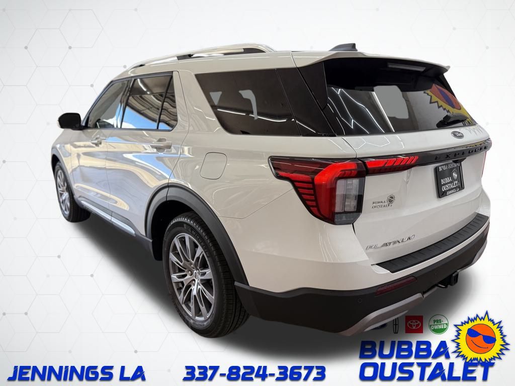 2026 Ford Explorer Platinum photo 3