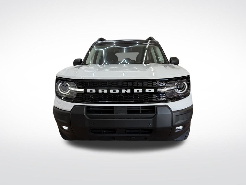 2025 Ford Bronco Sport Outer Banks photo 2