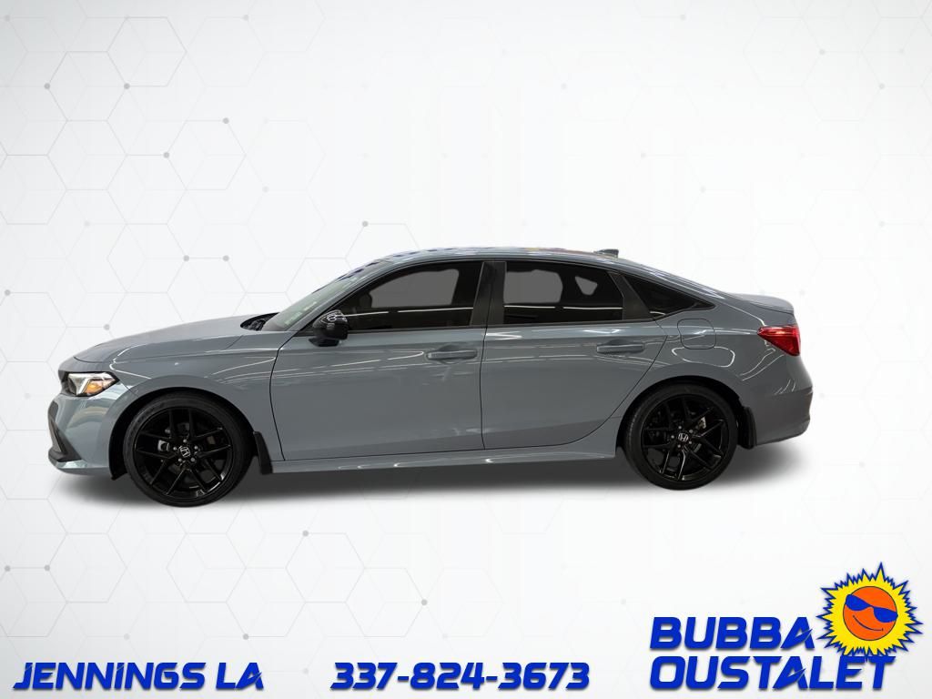 2023 Honda Civic Sport photo 2