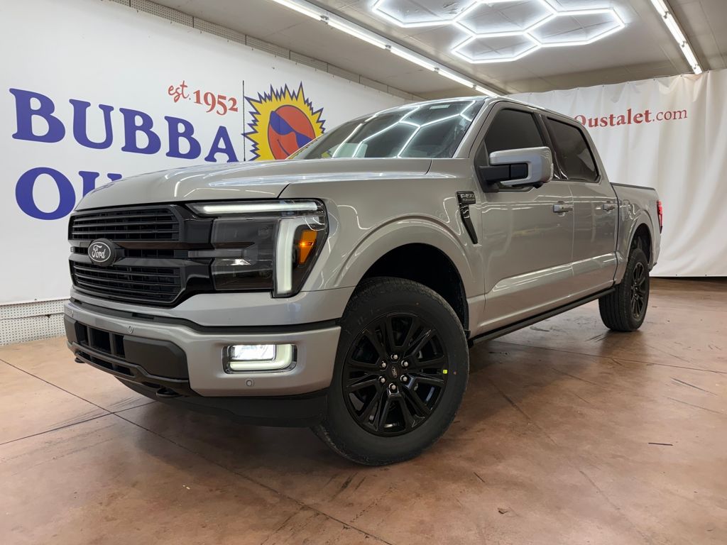 2025 Ford F-150 Platinum's photo